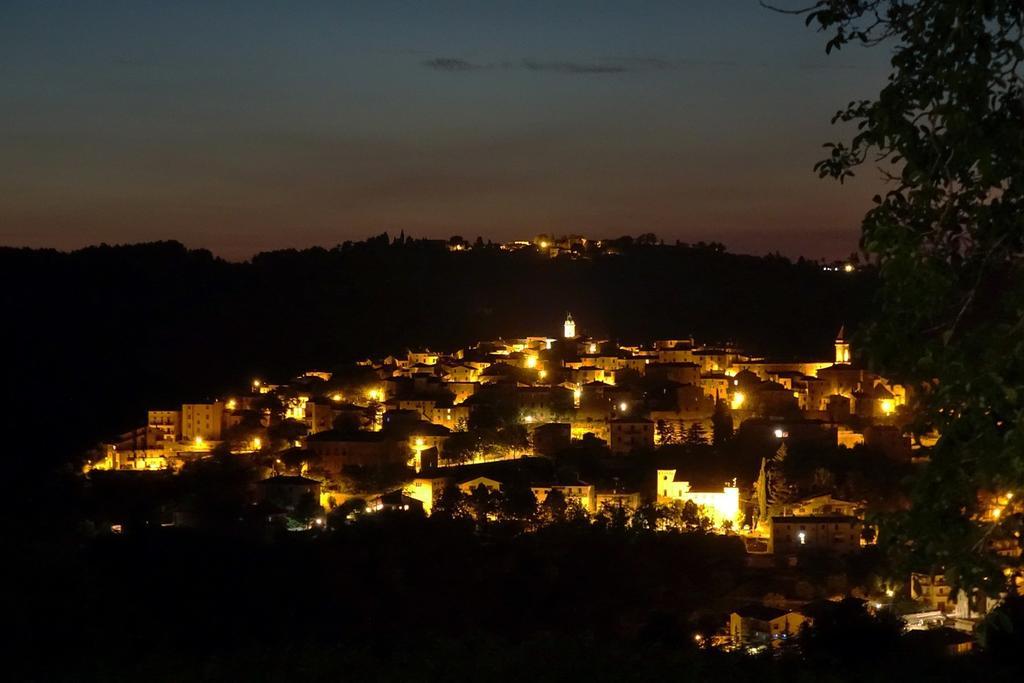 セッジャーノ Antico Casale Pozzuoloヴィラ エクステリア 写真