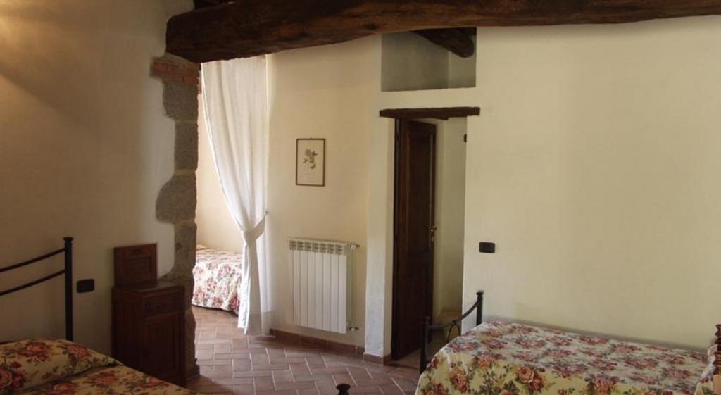 セッジャーノ Antico Casale Pozzuoloヴィラ 部屋 写真