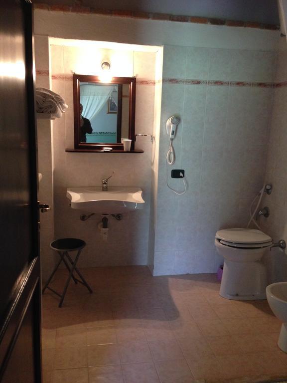 セッジャーノ Antico Casale Pozzuoloヴィラ 部屋 写真