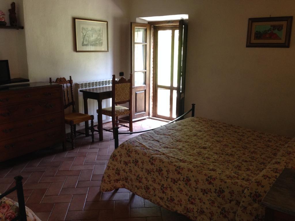 セッジャーノ Antico Casale Pozzuoloヴィラ 部屋 写真