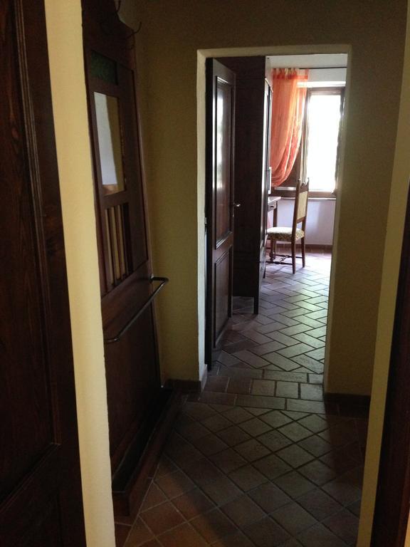 セッジャーノ Antico Casale Pozzuoloヴィラ 部屋 写真