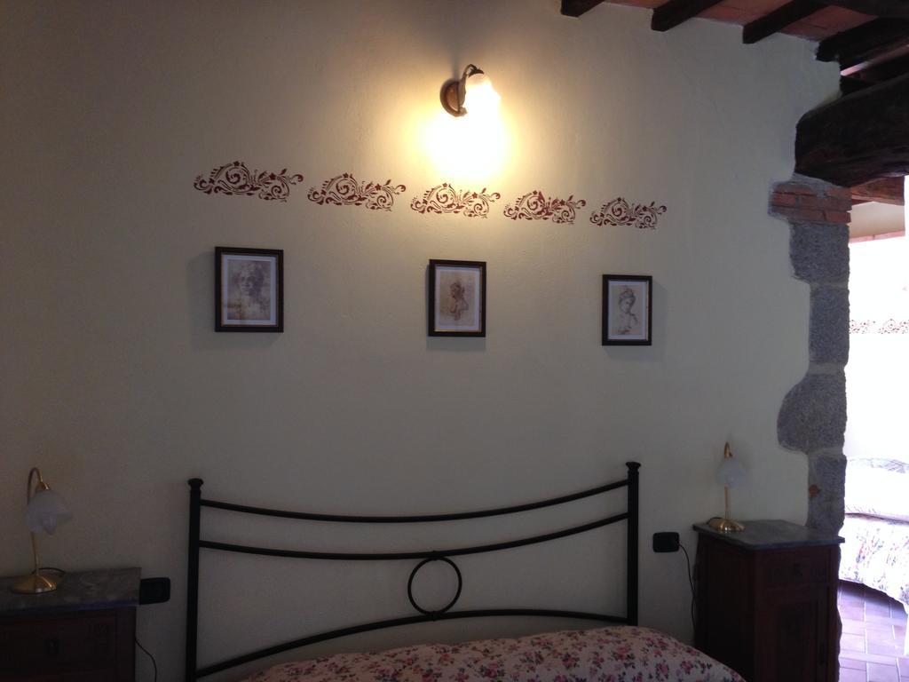 セッジャーノ Antico Casale Pozzuoloヴィラ 部屋 写真